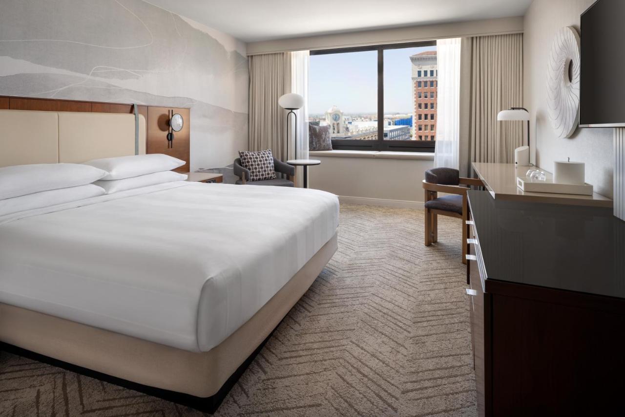 Marriott Long Beach Downtown Εξωτερικό φωτογραφία